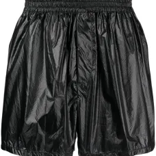 Спортивные шорты