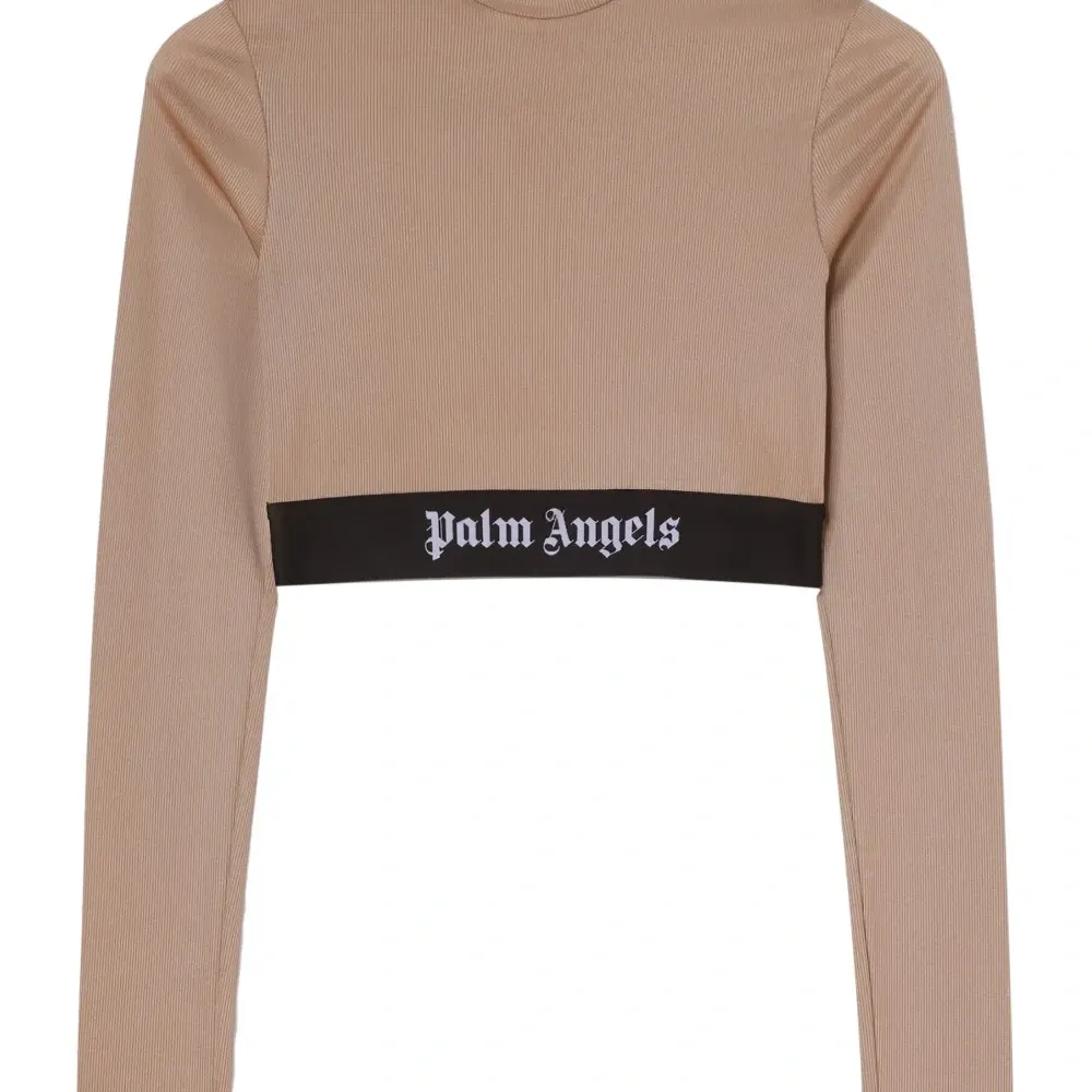 Укороченная футболка с логотипом