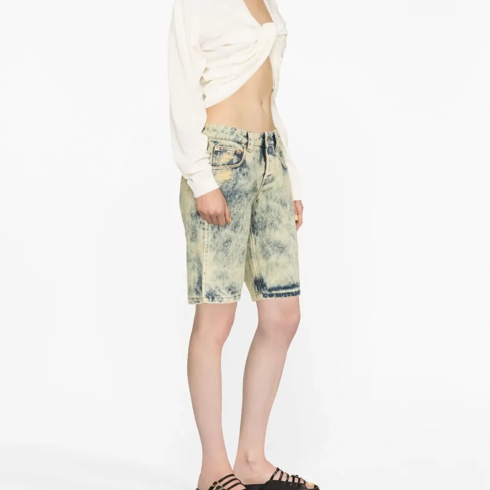 Джинсовые шорты с нашивкой-логотипом