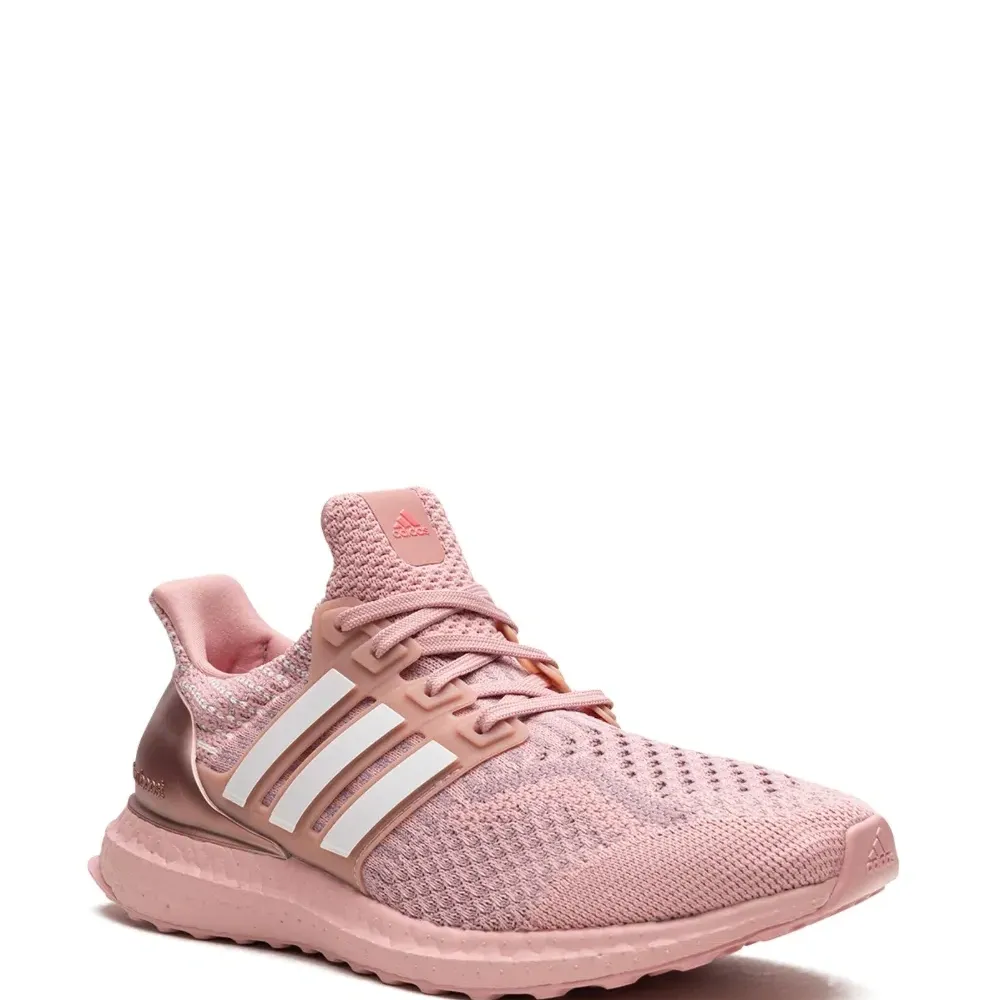 Кроссовки Ultraboost 5.0 DNA