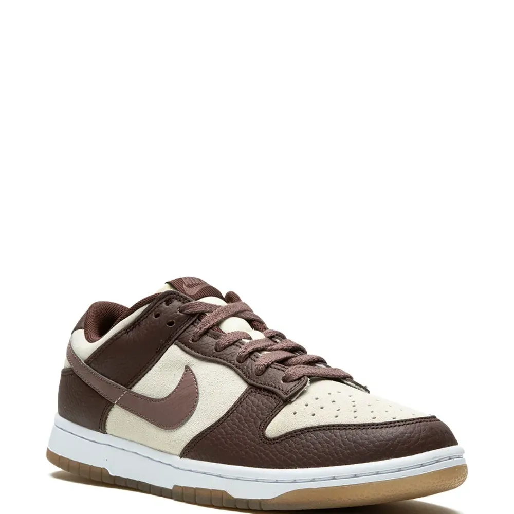 Кроссовки Dunk Low Plum Coconut Milk