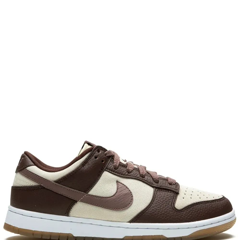 Кроссовки Dunk Low Plum Coconut Milk