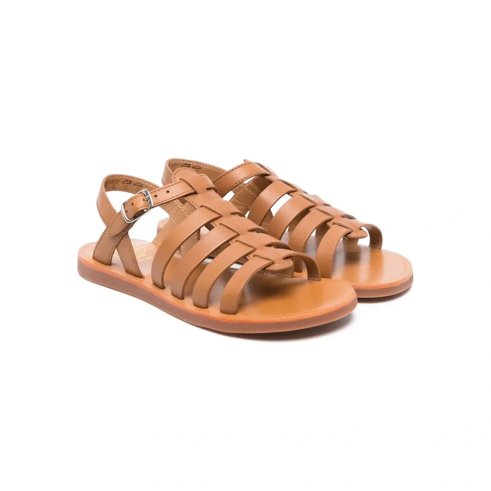 Сандалии с открытым носком