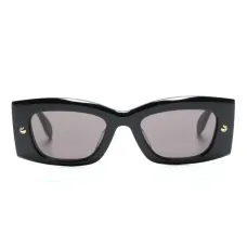 Солнцезащитные очки Spike Studs в прямоугольной оправе Солнцезащитные очки Spike Studs в прямоугольной оправе