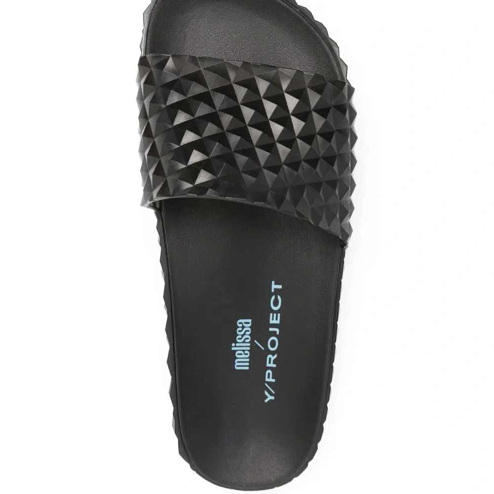 Шлепанцы Court