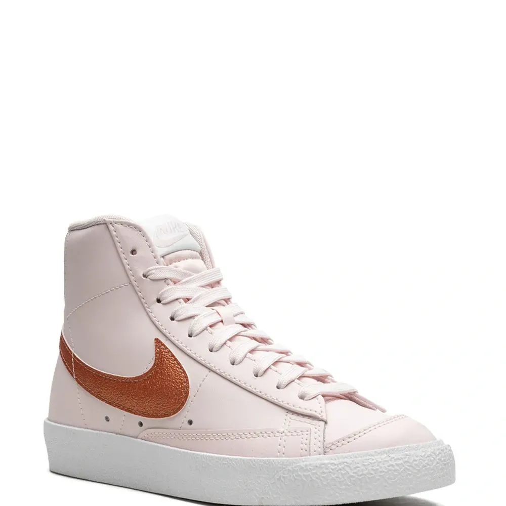 Кеды Blazer Mid 77 Essential