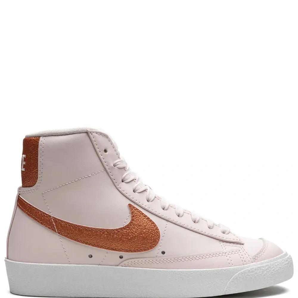 Кеды Blazer Mid 77 Essential