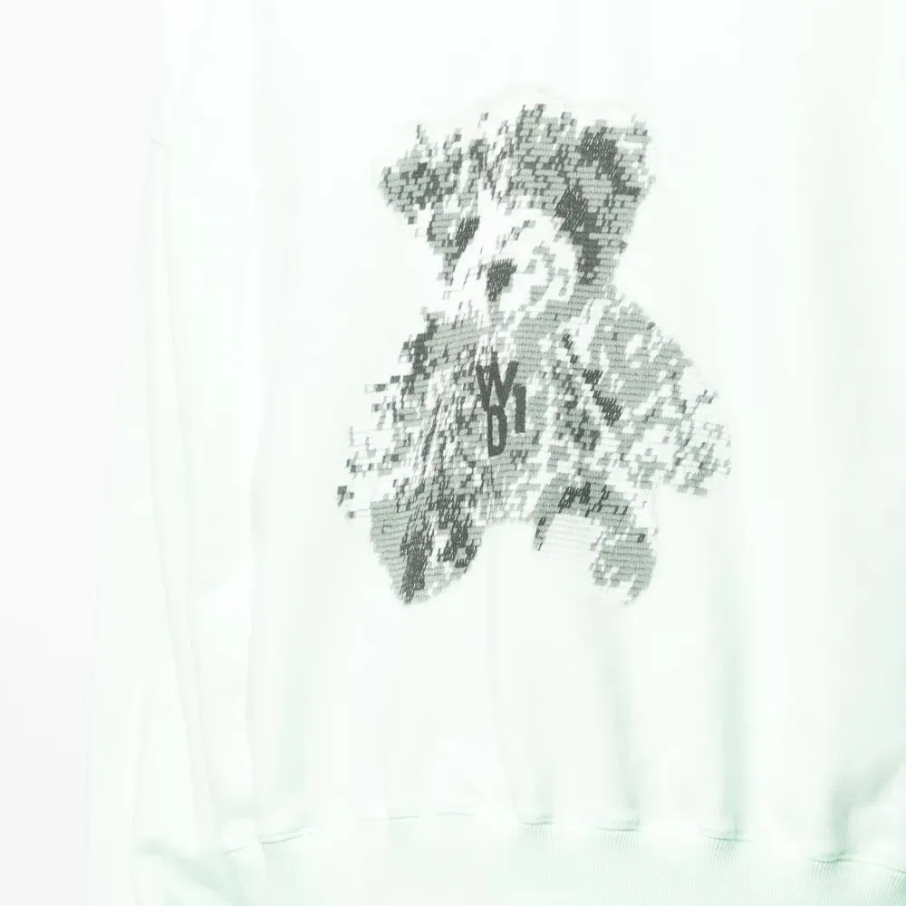 Худи с нашивкой-логотипом