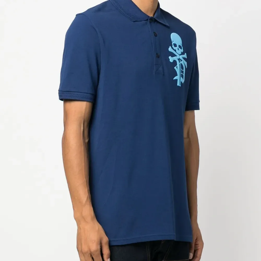 Футболка Skull & Bones с логотипом