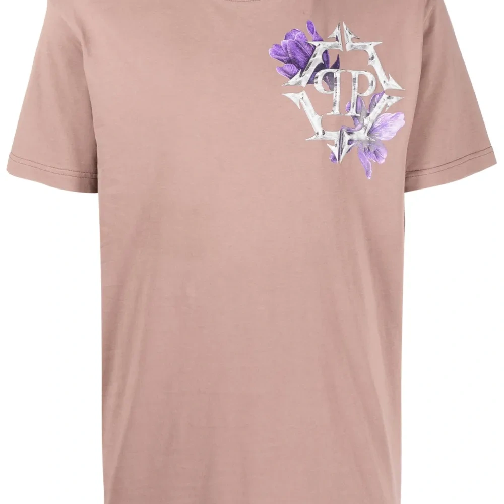 Футболка с логотипом