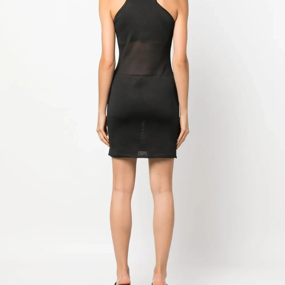 Полупрозрачное платье