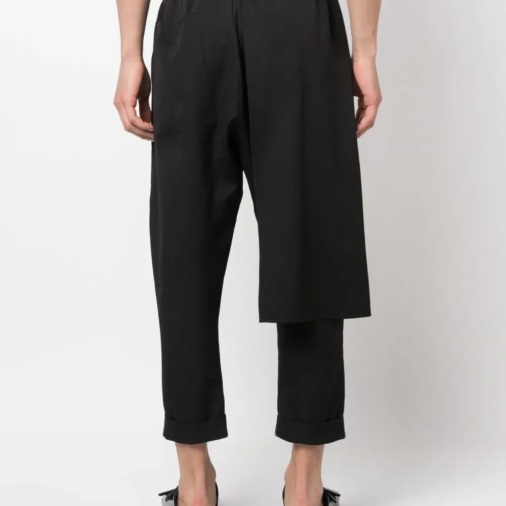 Укороченные многослойные брюки