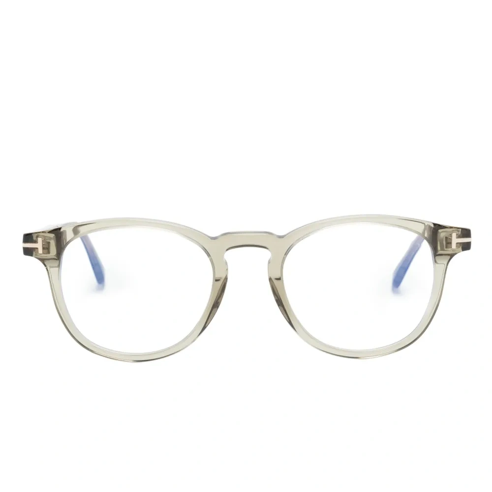 Очки в оправе панто