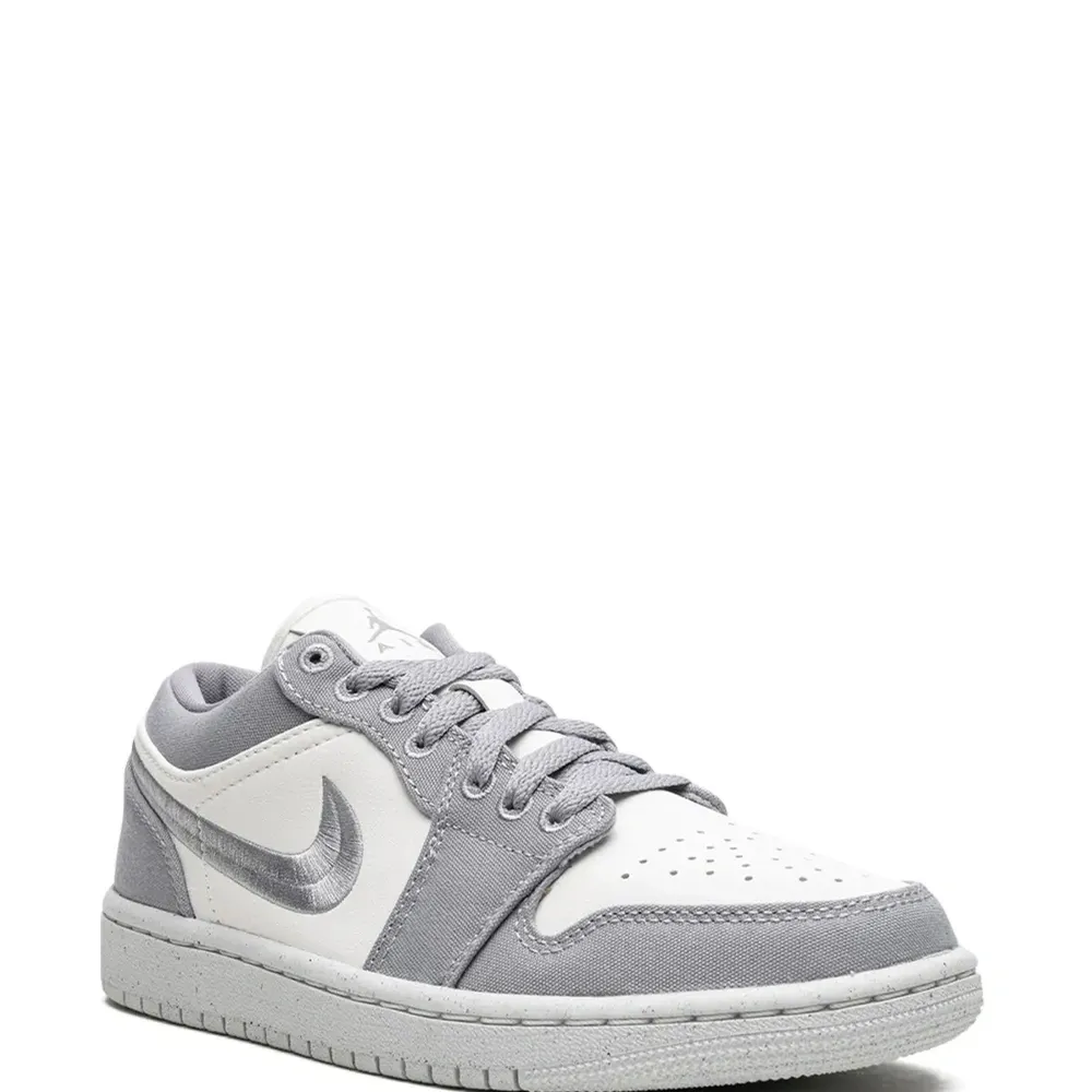 Кроссовки Air Jordan 1 SE Low