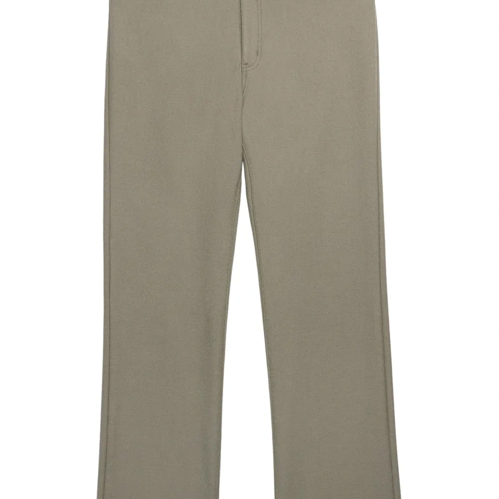 Шерстяные брюки прямого кроя