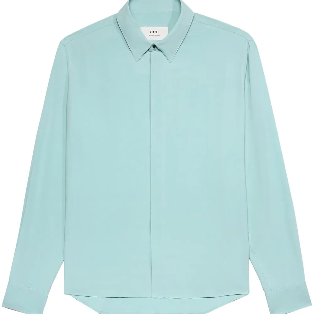 Рубашка на пуговицах