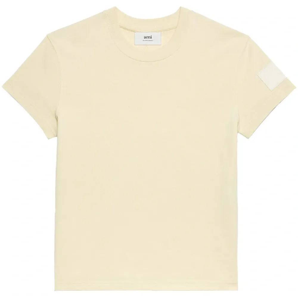 Футболка с нашивкой