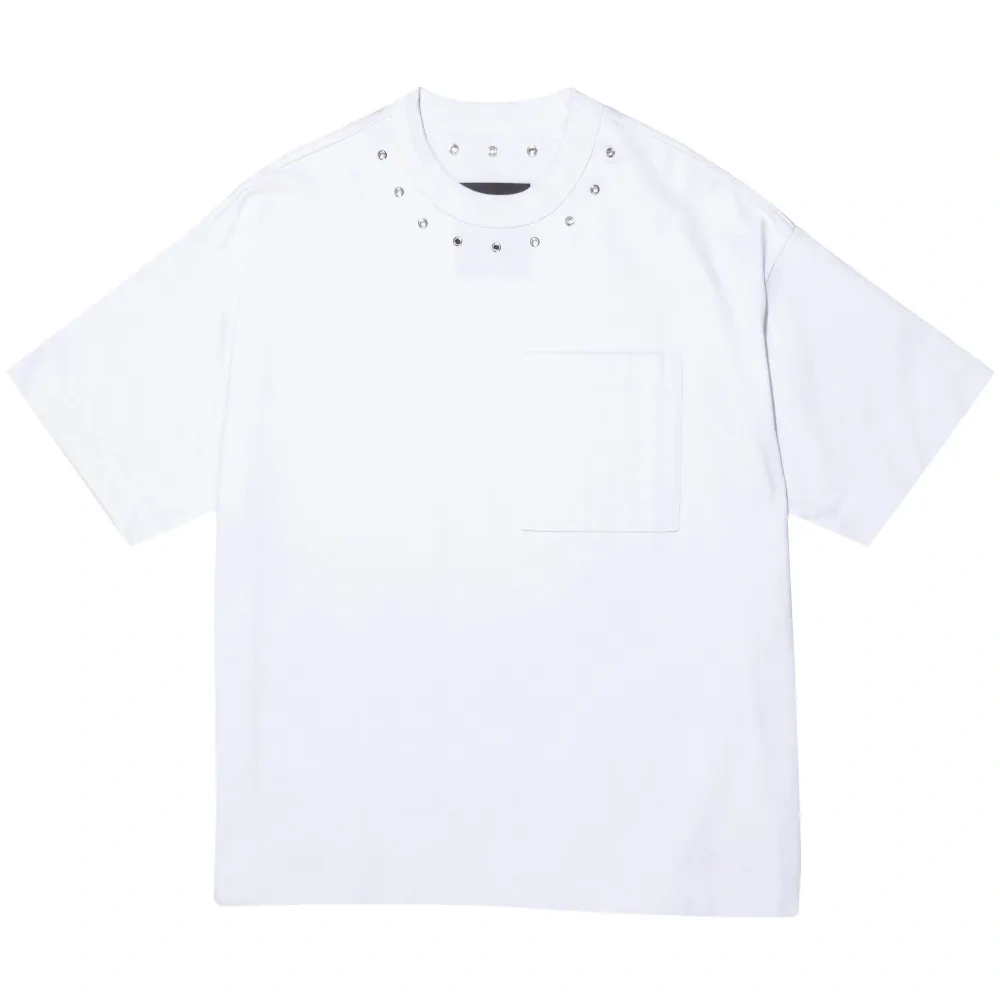 Футболка с люверсами