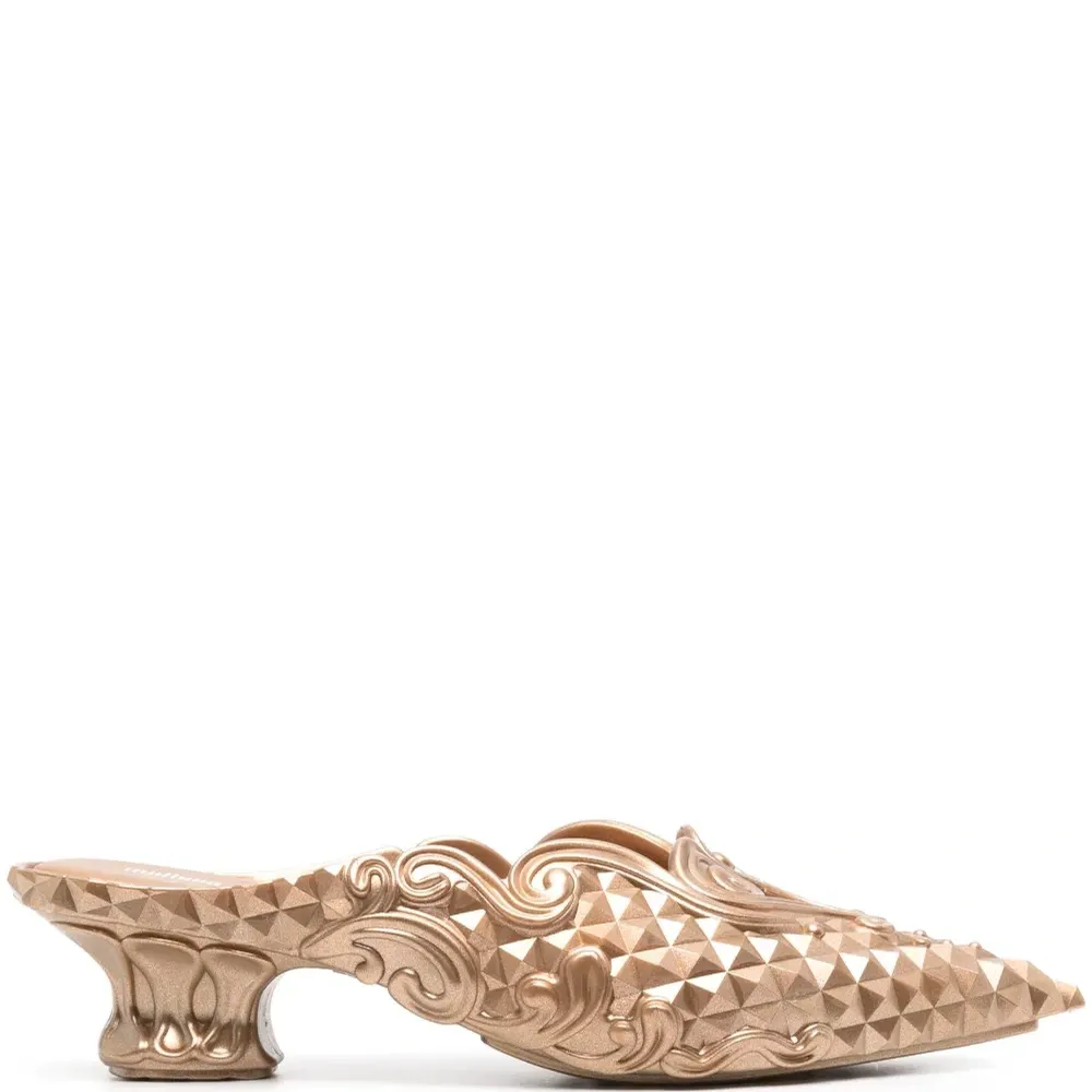 мюли Court 40 из коллаборации с Melissa