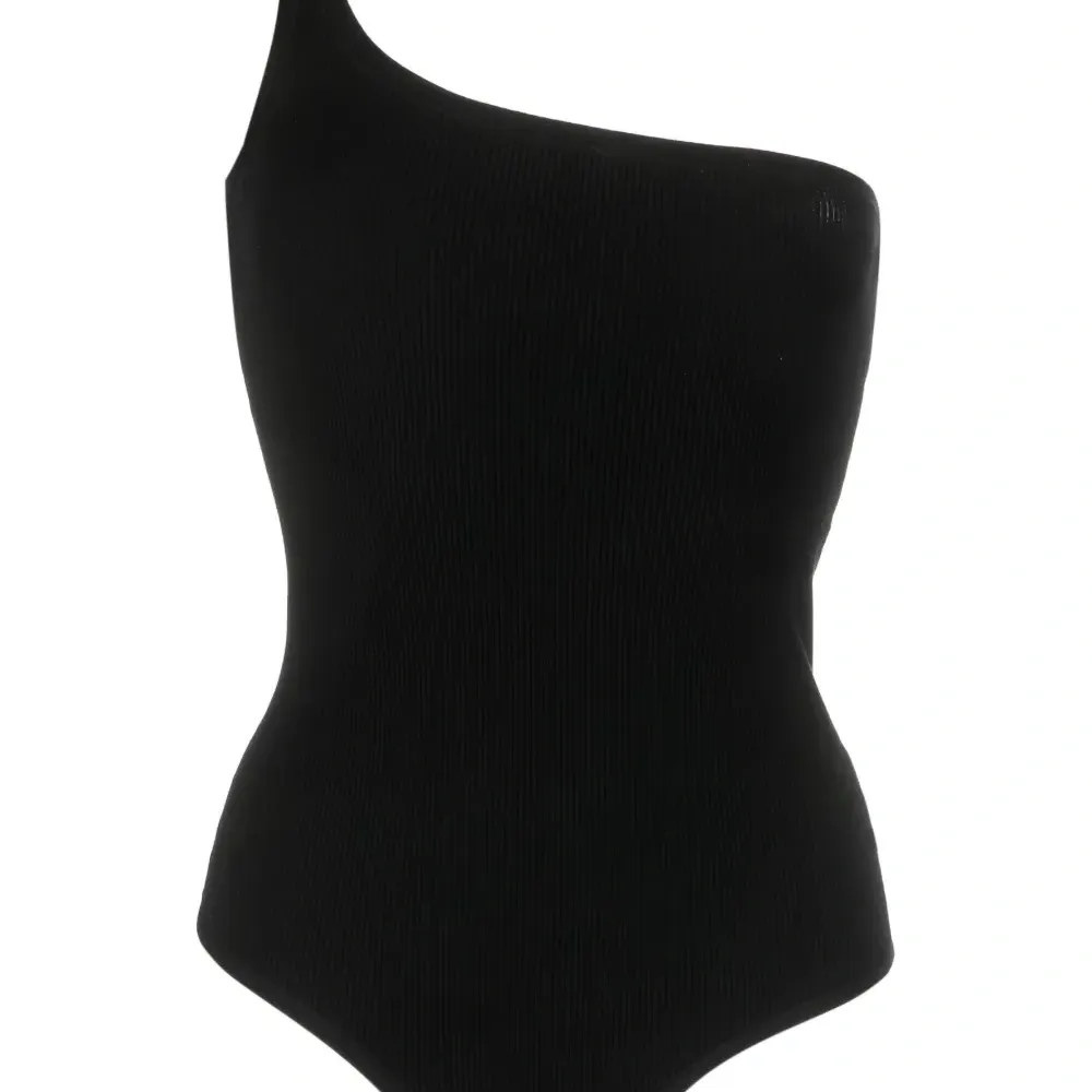 Боди на одно плечо в рубчик