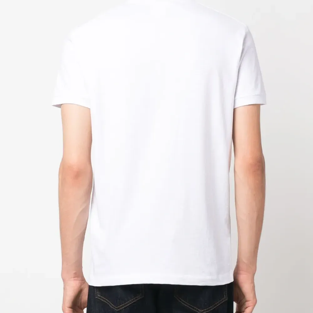 Футболка с логотипом