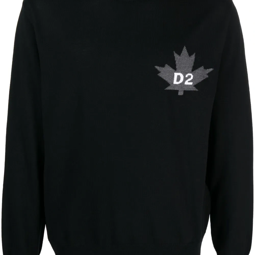 Свитер с узором