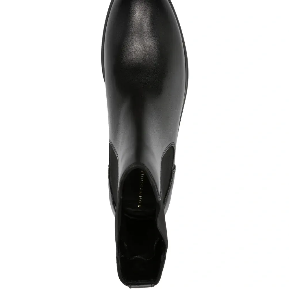 Ботинки с логотипом