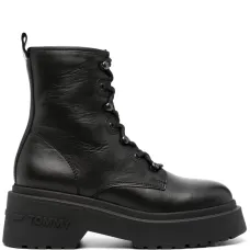 Массивные ботинки