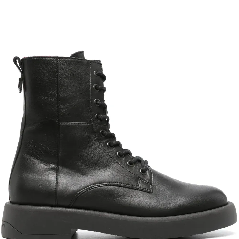 Ботинки с монограммой