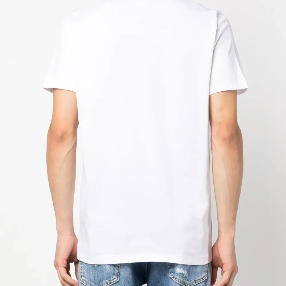 Футболка с логотипом