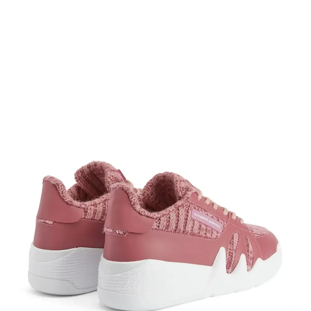 Кроссовки Talon с нашивкой-логотипом