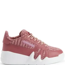 Кроссовки Talon с нашивкой-логотипом