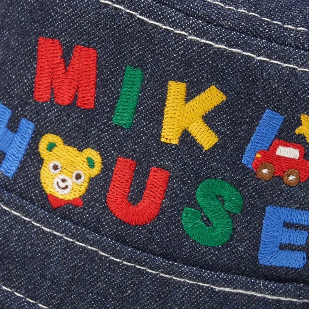 Джинсовая панама с вышитым логотипом