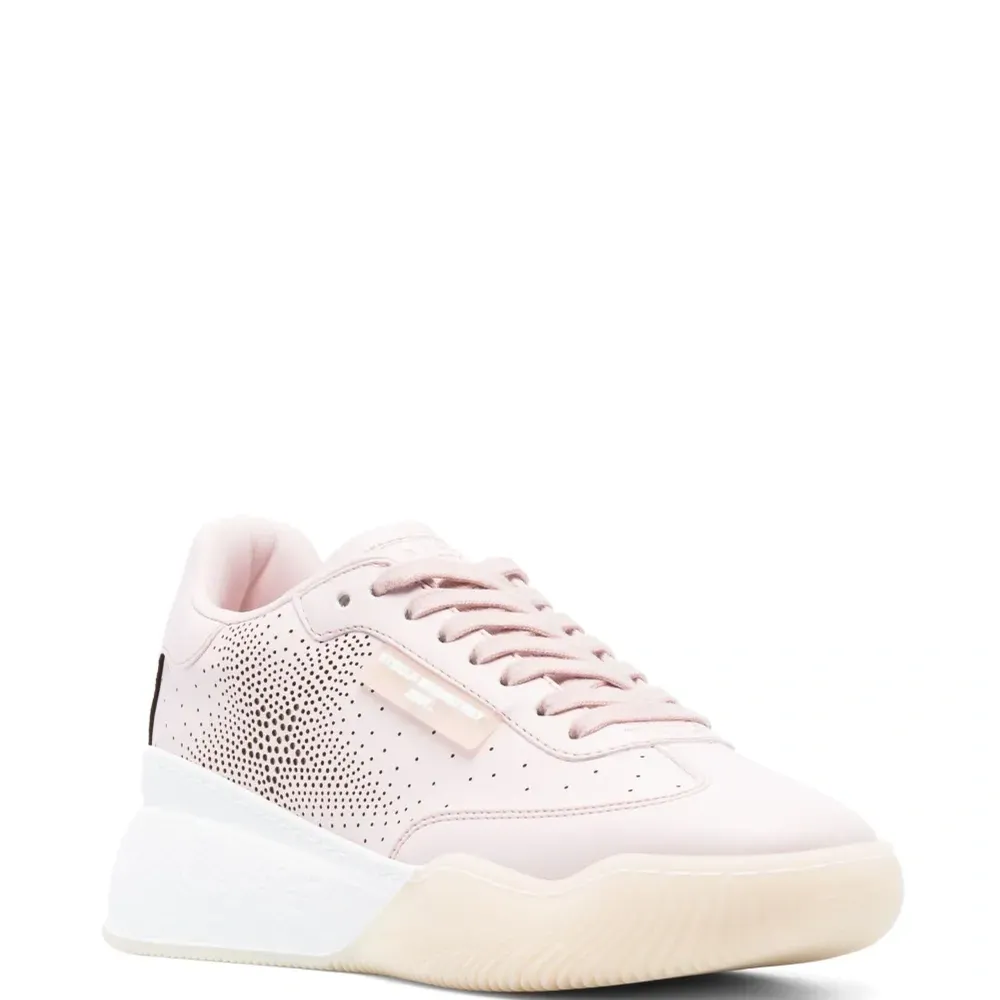 Кроссовки с пайетками