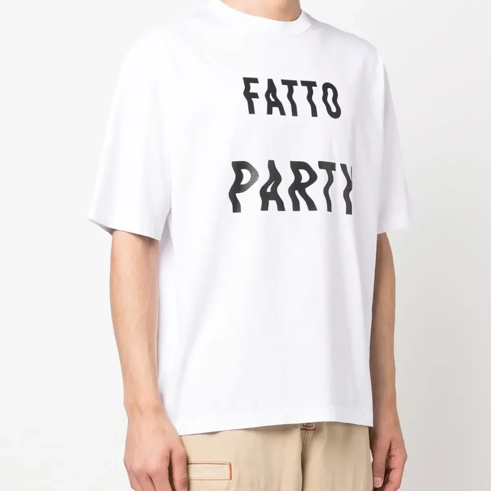 Футболка с текстовым принтом