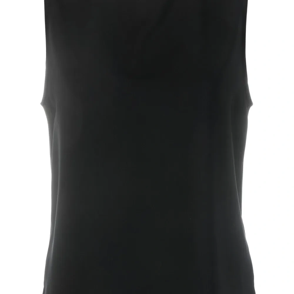 Топ с круглым вырезом Топ с круглым вырезом