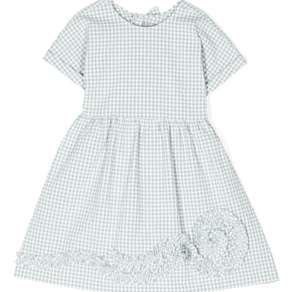 Клетчатое платье с аппликацией