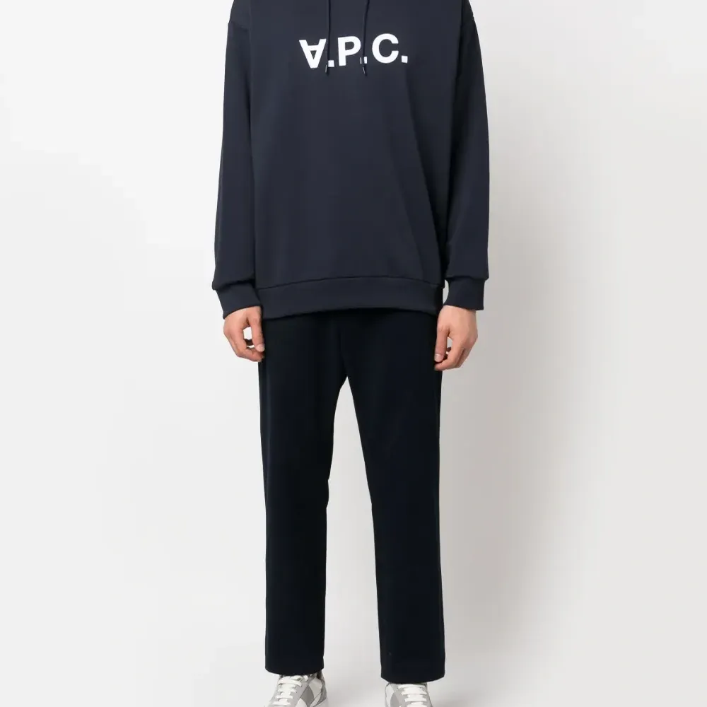 Худи с кулиской и логотипом