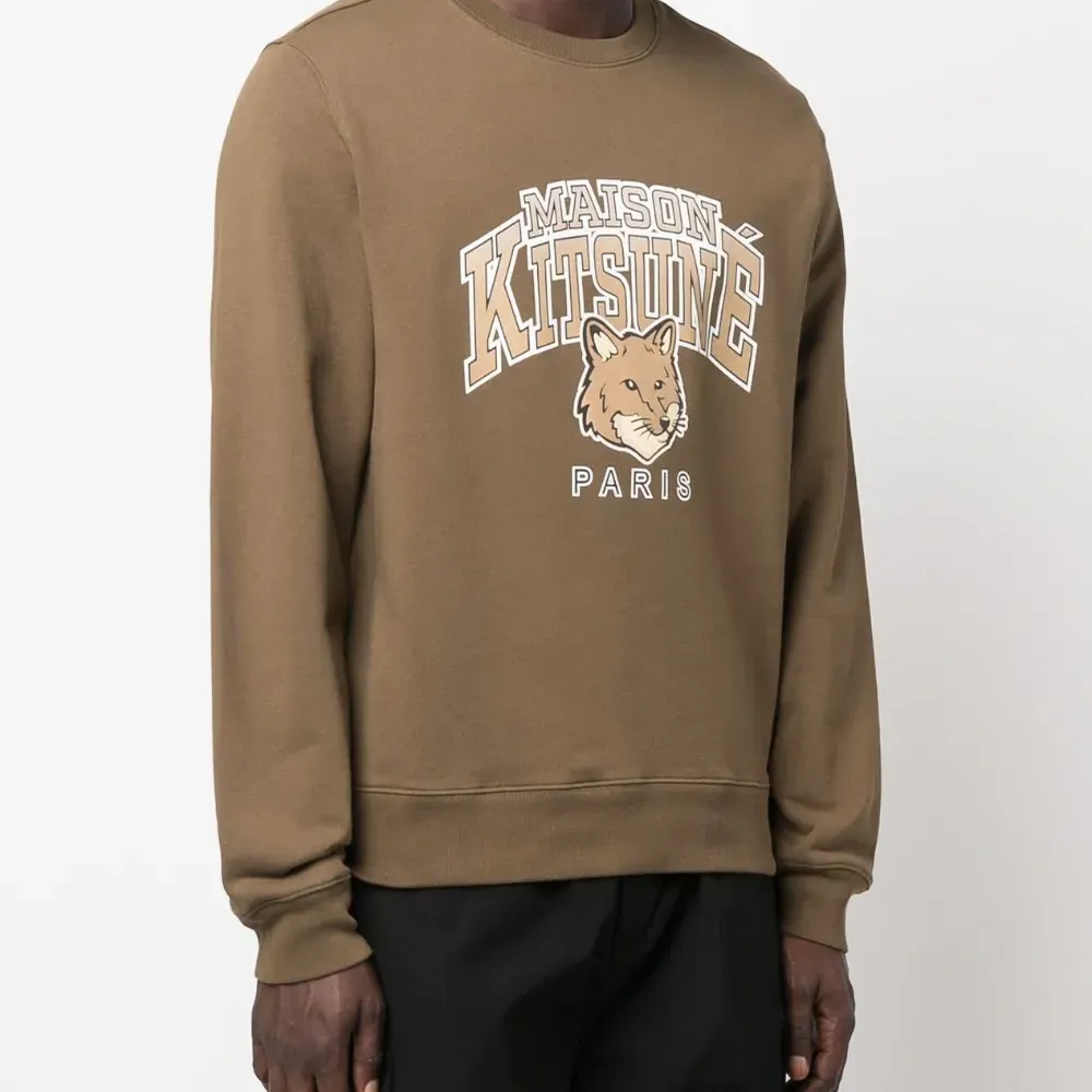 Толстовка с логотипом