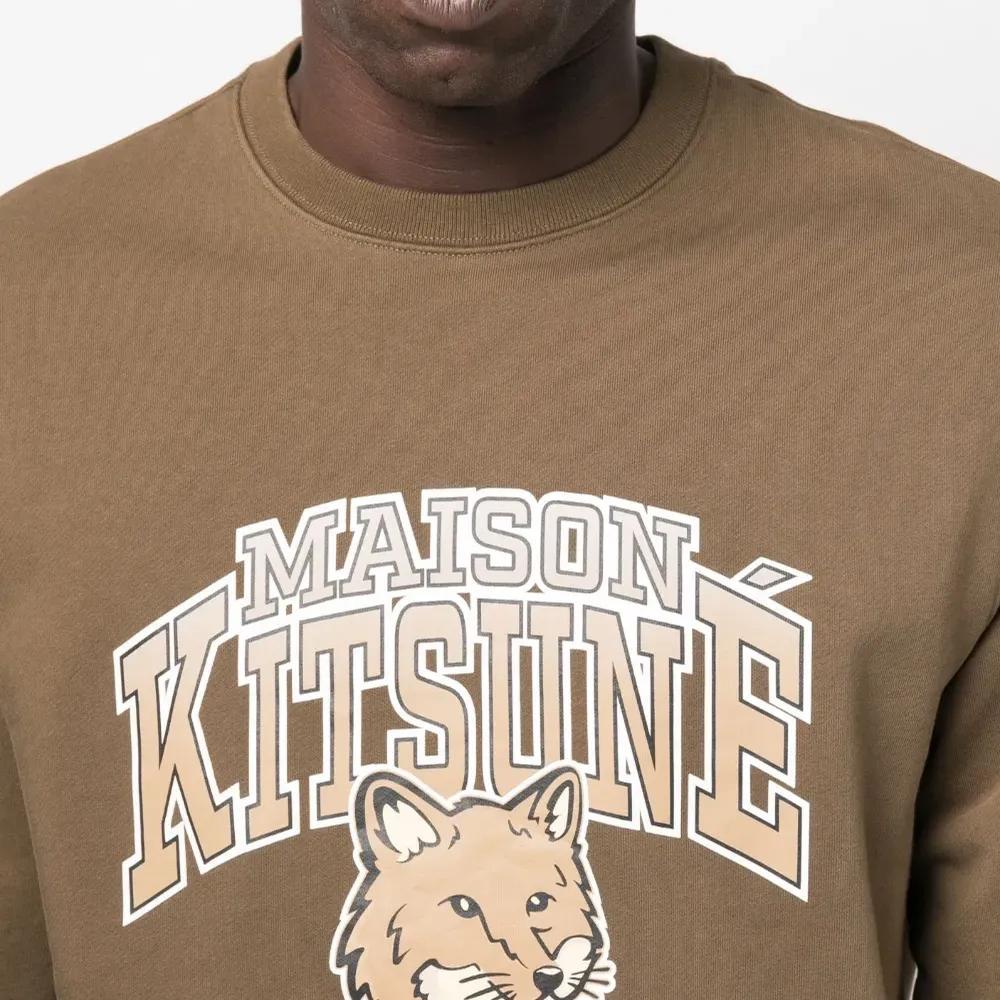 Толстовка с логотипом