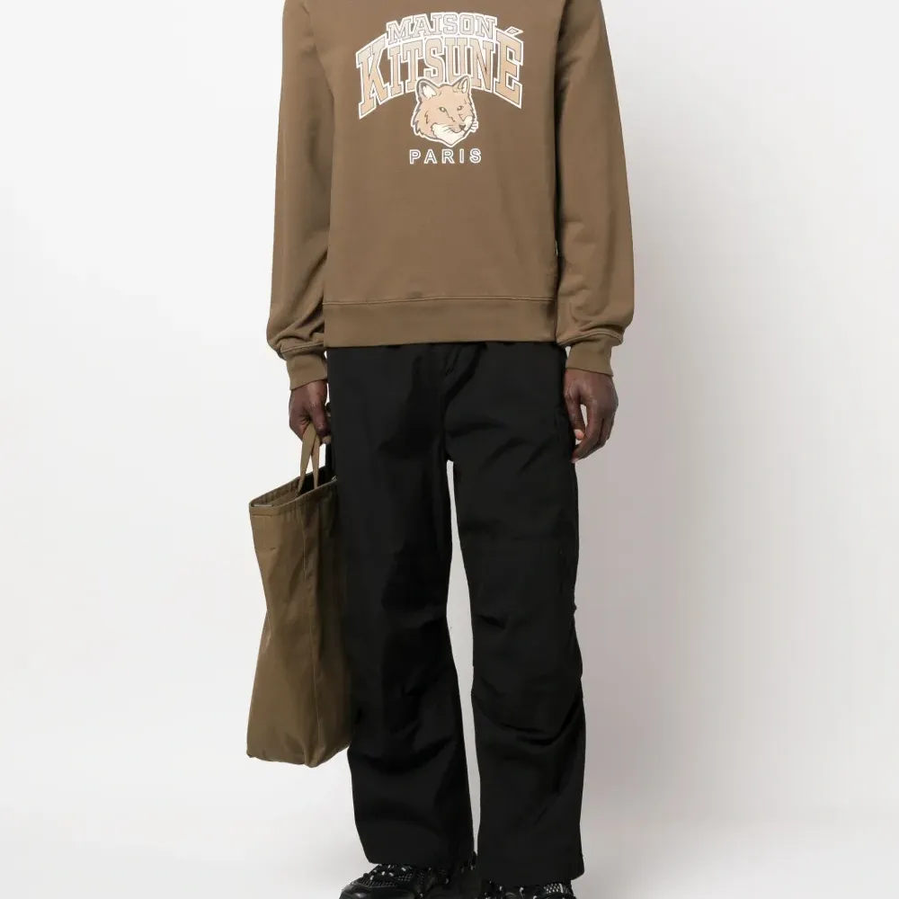 Толстовка с логотипом