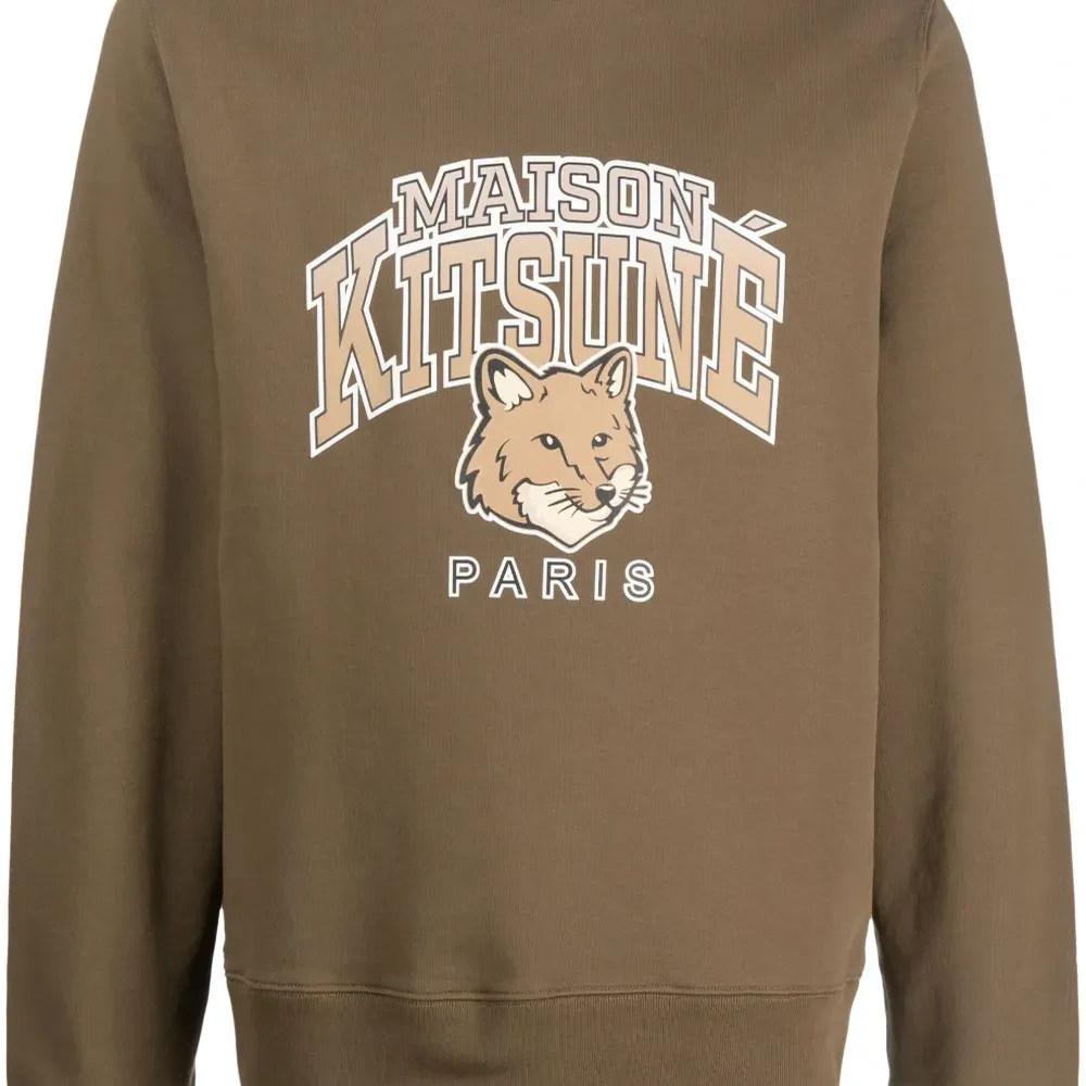 Толстовка с логотипом