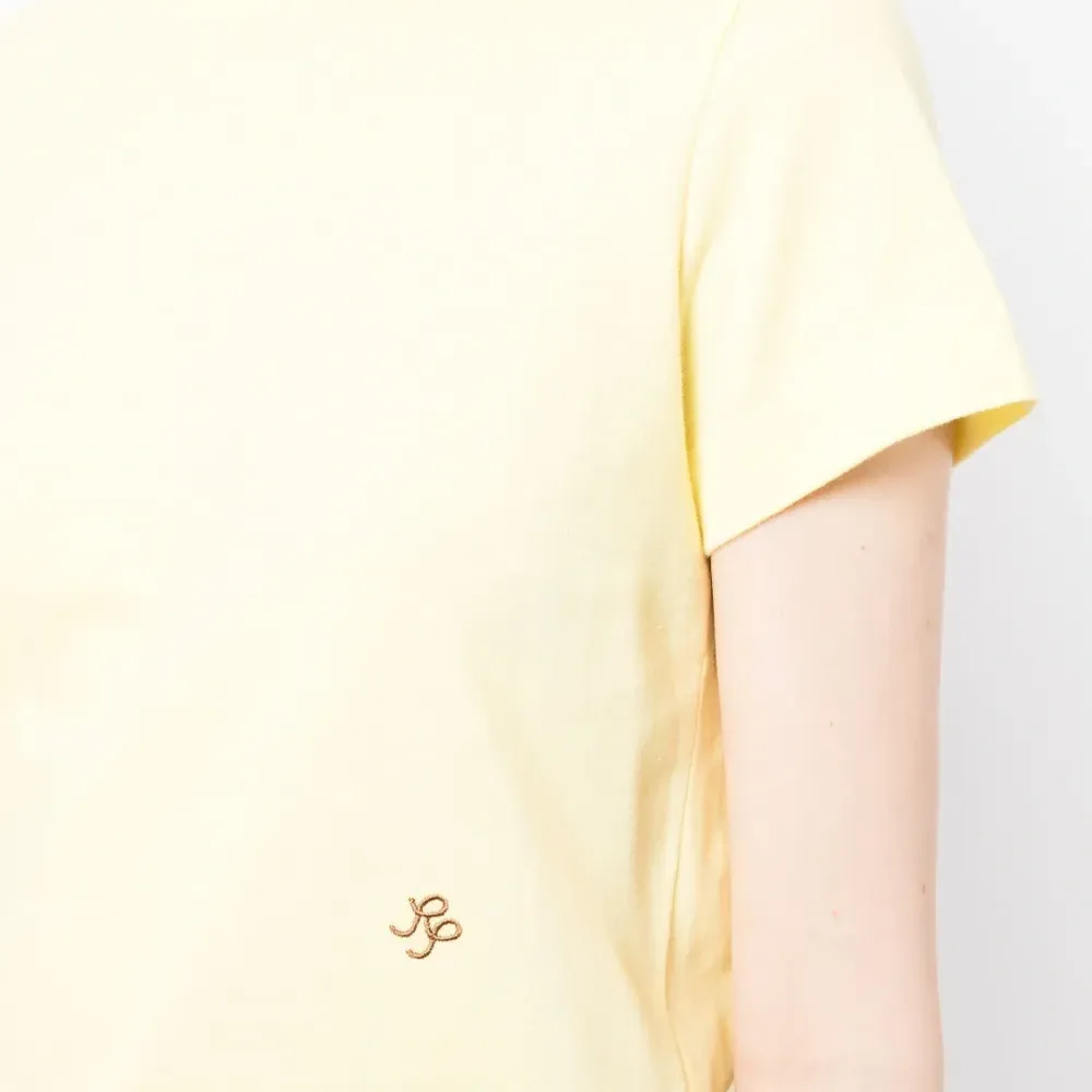 Укороченная футболка