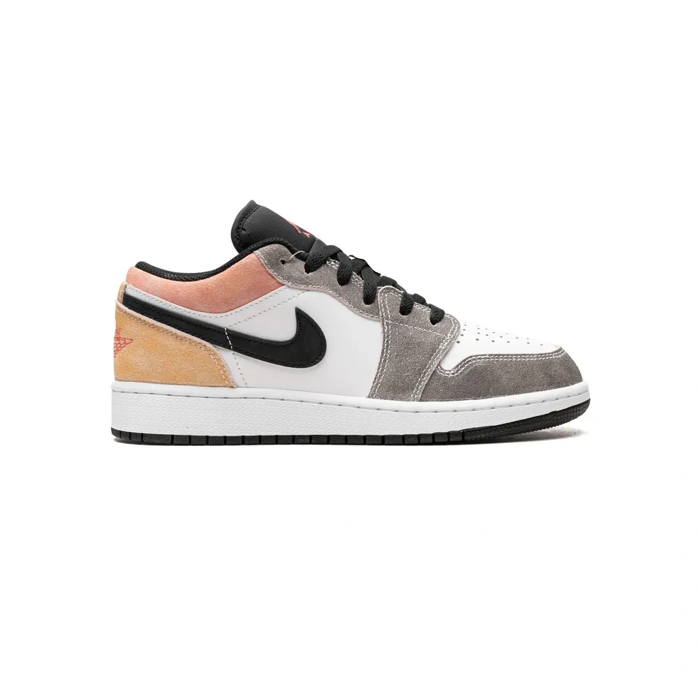 Кроссовки Air Jordan 1 Low SE 'Flight Club'