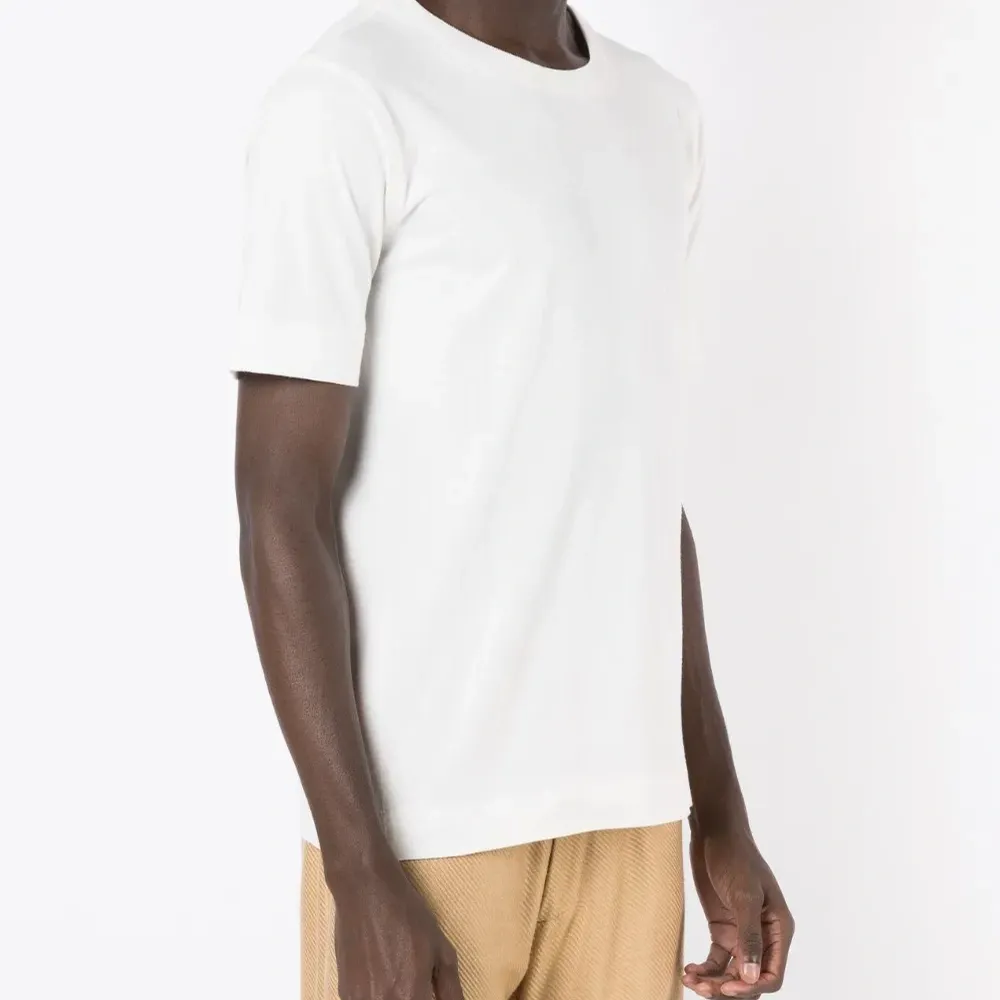 Футболка с короткими рукавами