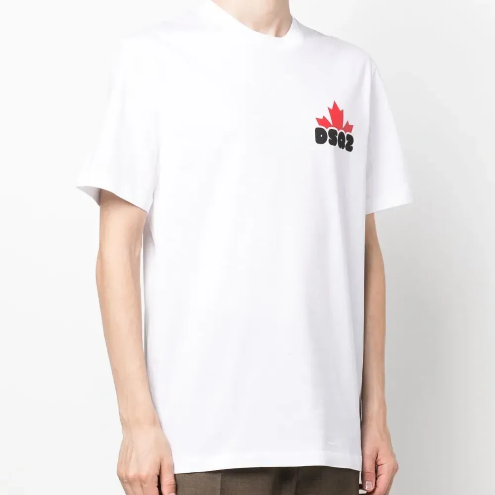 Футболка с логотипом