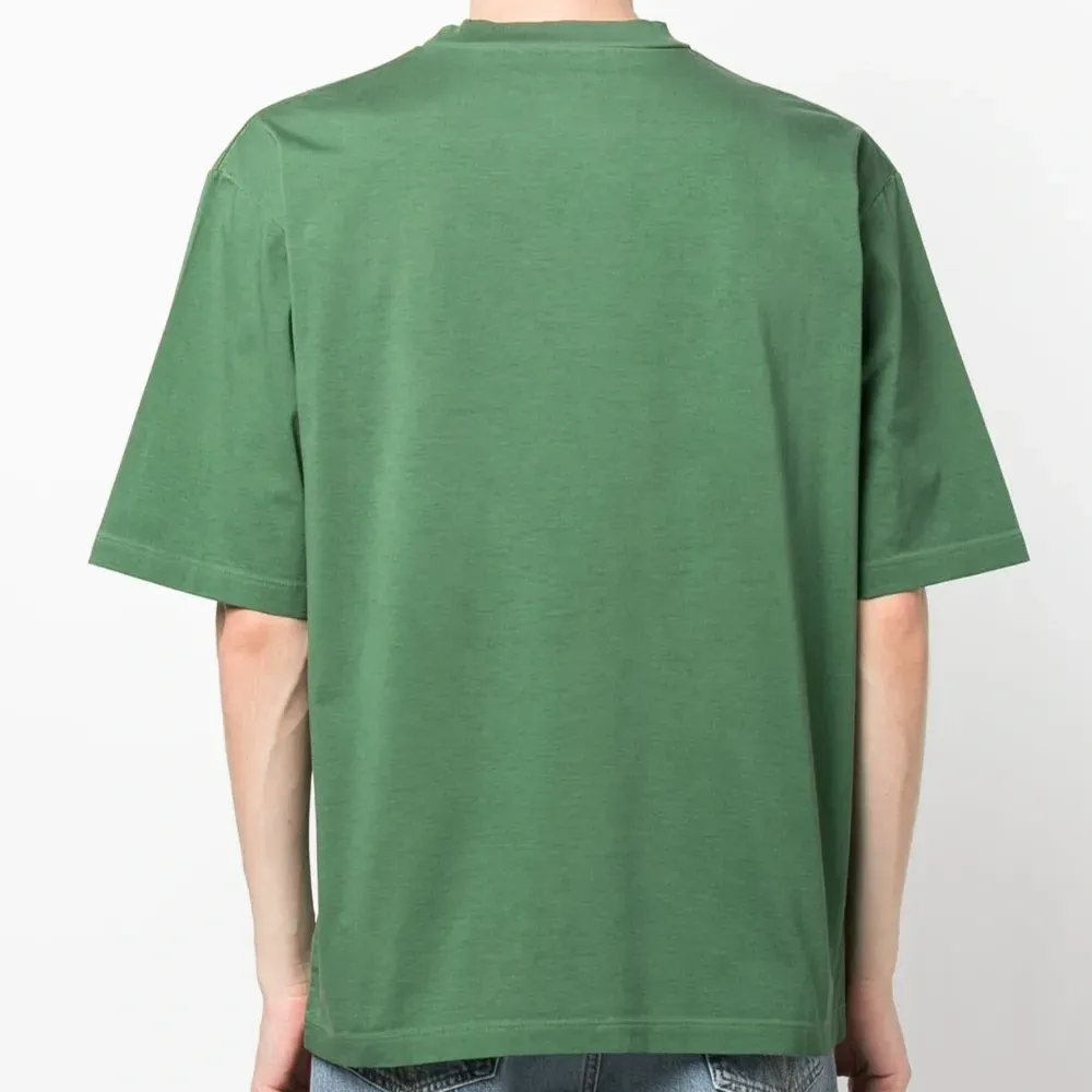 Футболка с логотипом