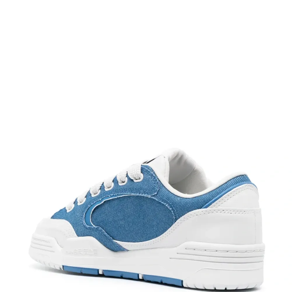 Кеды с нашивкой-логотипом