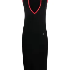 Трикотажное платье с контрастной отделкой