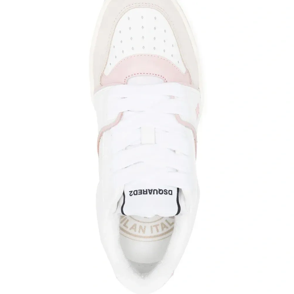 Кроссовки со вставками